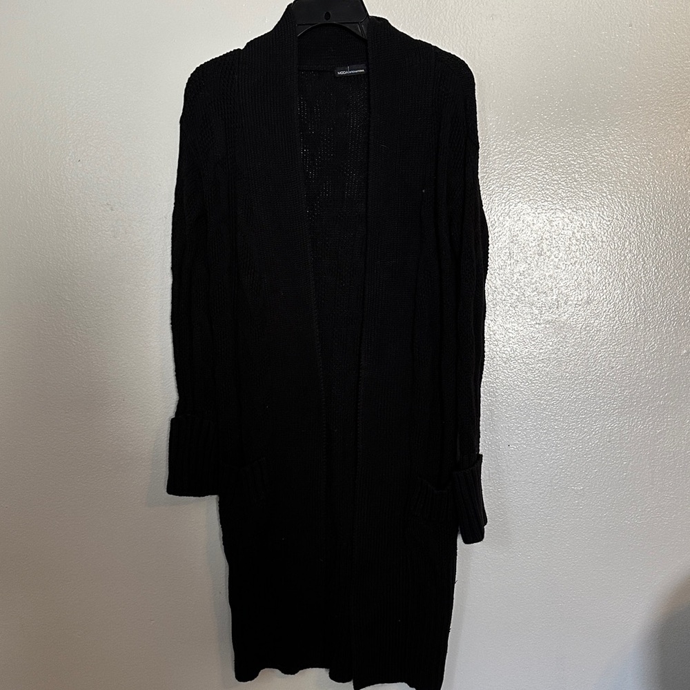 Moda Black Women's Cardigan Sweater
